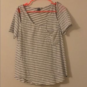 Roxy shirt